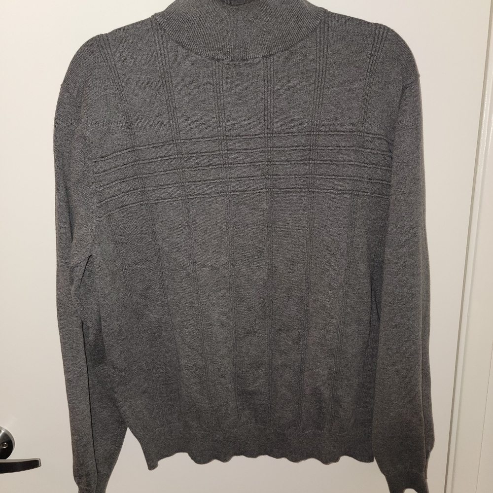 Long-sleeved mid turtle neck